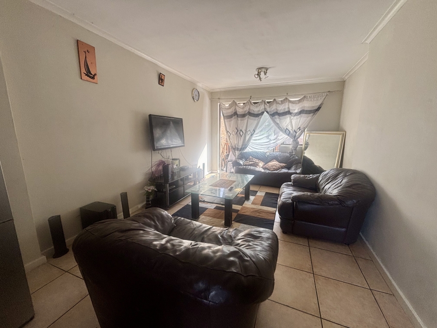 2 Bedroom Property for Sale in Brackenfell South Western Cape